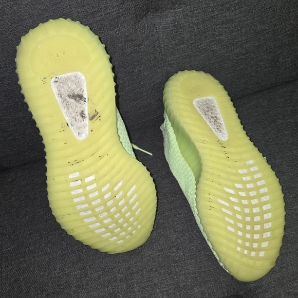 Adidas Yeezy Boost 350 V2 “Marsh” | Neon Green | Size 8 | Brand New #N13 - Picture 3 of 4